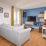 Gorgeous In With Wifi *