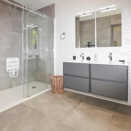 펜션 Amazing Home In Cervione 세르비온