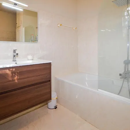 펜션 Amazing Home In Cervione