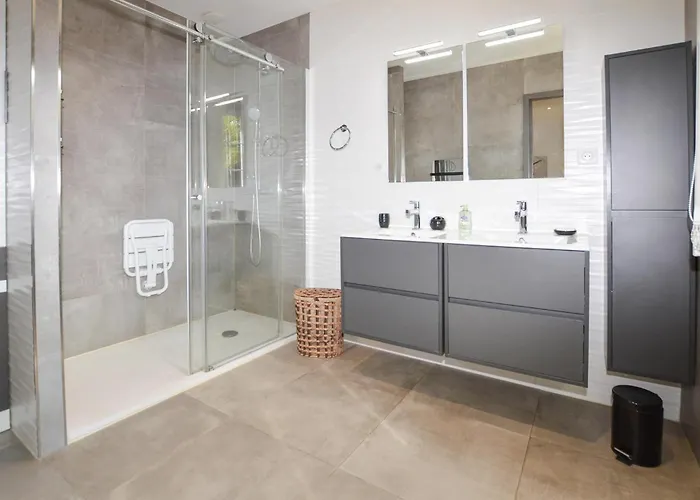 Tatil Evi Gorgeous In With Wifi Cervione